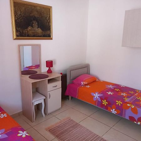 Apartmani Liki Улцинь Экстерьер фото