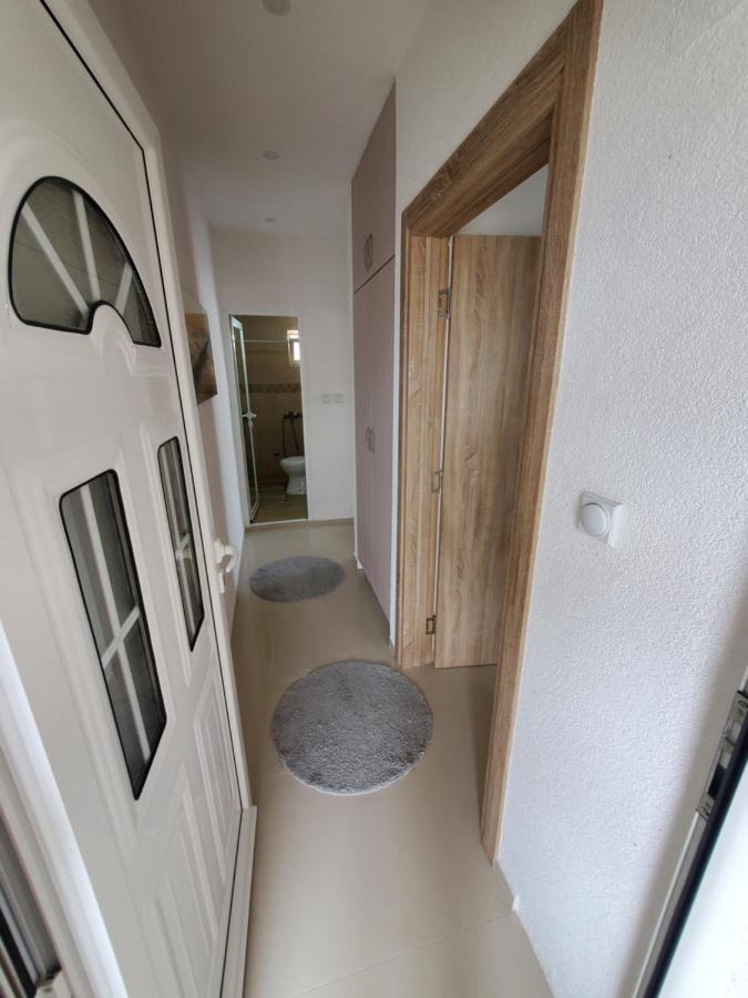 Apartmani Liki Улцинь Экстерьер фото